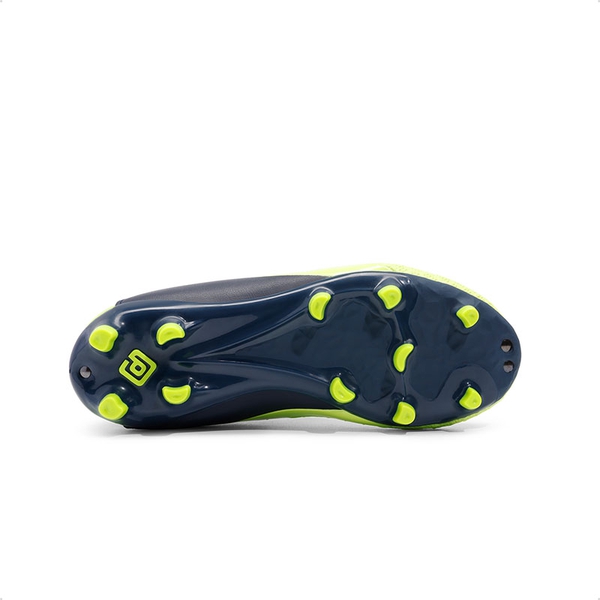Youth size 11 outlet football cleats